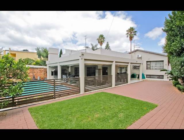 4 BEDROOM CLUSTER FOR SALE IN BRUMA